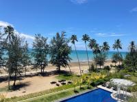 Getawayhub Roxy Sematan Beach Apartment - Ferienwohnung Sematan