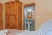 Ta Danjela Villa Sleeps 8 with Pool - Bed and Breakfast Xagħra