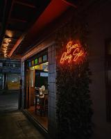 Baan Glang Soi Restaurant & Guesthouse - B&B