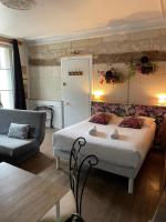 L'Entre-Temps, Le Lys et L Iris - B&B Saint-Aignan