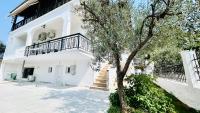 Mirem Boutique Apartments, Central Apartments - Chambres d'hôtes Ofrínion