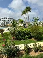 Appartement avec grand jardin et accès direct à la piscine - Chambres d'hôtes Cap Negro I