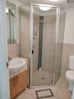 Studio close to Airport, City & Esplanade - B&B Cairns North