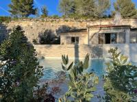 La villa des Carriers- maison avec piscine proche mer - B&B Roquefort-les-Pins