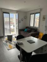 Appartement cosy avec 1 place de parking privée - Bed and Breakfast