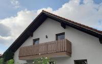Großzügige Drei-Zimmer-Wohnung mit Parkplatz - Ferienwohnung