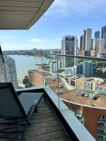Scenic view 1-Bed Apt Near Downtown with Free Wifi - Chambres d’hôtes