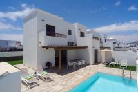 238 - Villa Sofia by Villas Now Ltd - Bed and Breakfast Playa Blanca