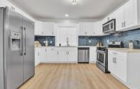 Spacious 3BR 2BA Home with Private Yard - B&B Atlanta