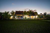 Villa Kelapa di Sawah by Travellink Bali - Chambres d’hôtes Ubud