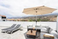 Alcalá Deluxe Townhouse By Sunkeyrents - B&B Alcalá