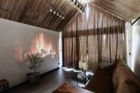 Atpūtas komplekss Pazust Priedēs - AURORA house - B&B Bernāti