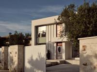 The White Luxury Villa - Private Seaview Villa with Pool by Villa Mana Gers - B&B Vasilikós