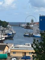Marina Sea View - by Jantar Apartamenty Kołobrzeg - B&B Kołobrzeg