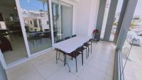 STAY Novel Apartment - Ferienwohnung