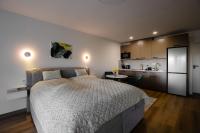 One-Bedroom Apartment with Garden View