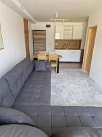 Apartamento de 1 dormitorio con vistas