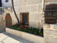 Eido de Bairros - Casa Vinha da Touça - T0 - B&B Soajo