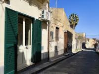 La Casa Di Via Marzulli - B&B Acireale