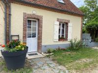 Petite maison de bourg - Bed and Breakfast