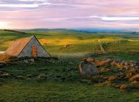 maison forêt d'Aubrac , au coeur de la nature - B&B