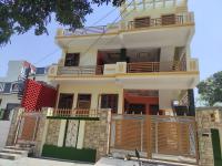 Doon Niwas Homestay 2-Bedrooms, Mountain view, near Picnic Spots- Kitchen option - Chambres d'hôtes Dehradun