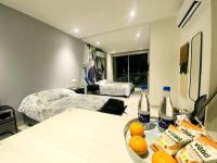 Espectacular apto Loft NUEVO- Frente al Hilton Pozos Colorados - Chambres d'hôtes Santa Marta