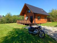 Bieszczadzka Agrochatka Monika - B&B Czarna