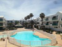 Ground floor apartment with pool, next to the beach - Chambres d’hôtes Costa Teguise