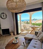Modern Apartment with beautiful sea view in Mijas, El Chaparral - Ferienwohnung Mijas Costa