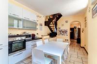 Passeri Como City by Quokka 360 - Close to lake and old town - Bed and Breakfast Como