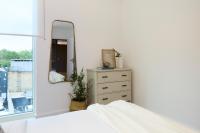 The Tottenham Retreat - Homely 2BDR Flat with Balcony - B&B