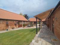 Woodlands Holiday Homes - B&B South Clifton