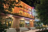 红柳花天台花园民宿Red Willow Flower Hotel - B&B Kashgar