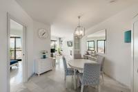 Appartement met 2 Slaapkamers en Uitzicht op Zee