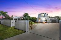 Pet friendly100m to Beach and Cafe - B&B