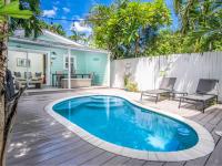 Runaway Bills - B&B Key West