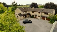 Stud House in Private Country Estate near Bruton - Bed and Breakfast