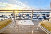 Ocean Breeze Condo - B&B