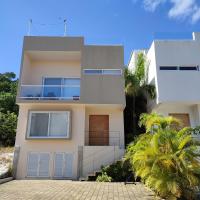 Luxury 3 br/4 ba Home w/View - Puntarena - B&B