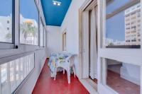 Maresia 2 Bedroom Oceanfront Apartment in Quarteira - B&B