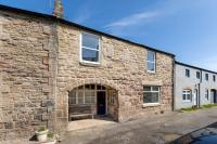 Harbour Way Cottage by Coast & Country Stays - B&B Seahouses