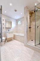 Central London 2 bedrooms apartment sleep 6 Free parking - Chambres d'hôtes Londres