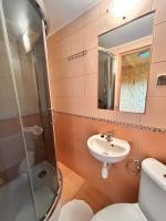 Standard Single Room with Mountain View