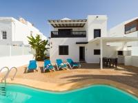 Villa con piscina privada a 500 m de la playa - B&B Puerto del Carmen