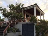 Casa Fitz - Bungalow with Ocean Views and Air Conditioning - B&B
