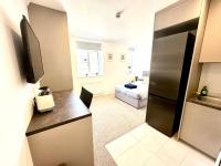 Spectacular Modern, Private Apartment,15 Mins To Central London - B&B