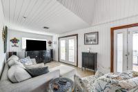 Sunset Views and Large Deck Home in Crystal Beach! - B&B Crystal Beach