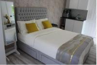 Mini Cosy Studio Flat Milton Keynes - B&B Milton Keynes