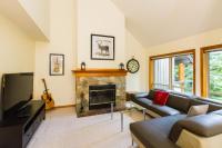 49 Painted Cliff - B&B Whistler